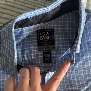 Men’s Jos A Bank long sleeve button up. Size S. NWOT